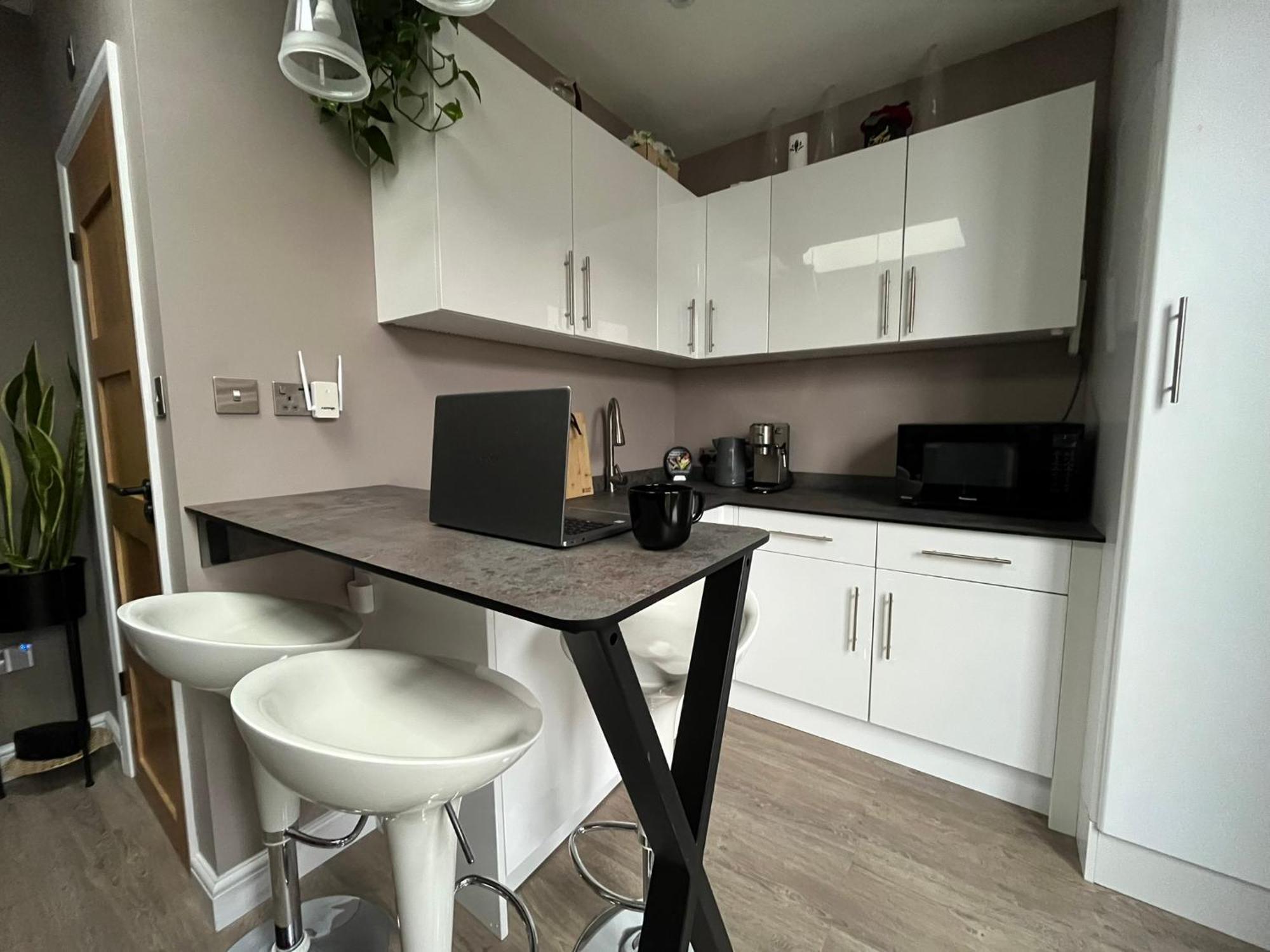 Modern Garden For Comfy * Luton (Bedfordshire)